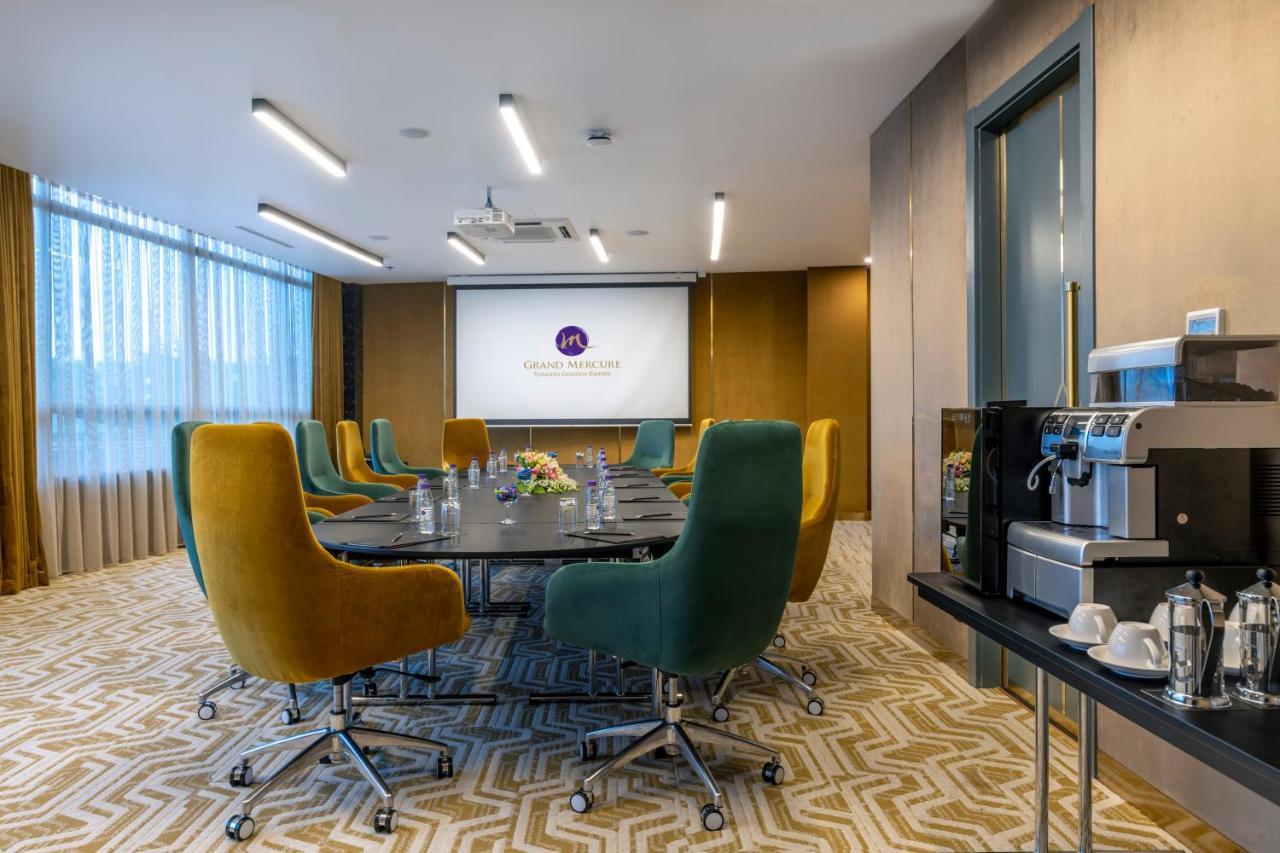 Grand Mercure Yangon Golden Empire Экстерьер фото
