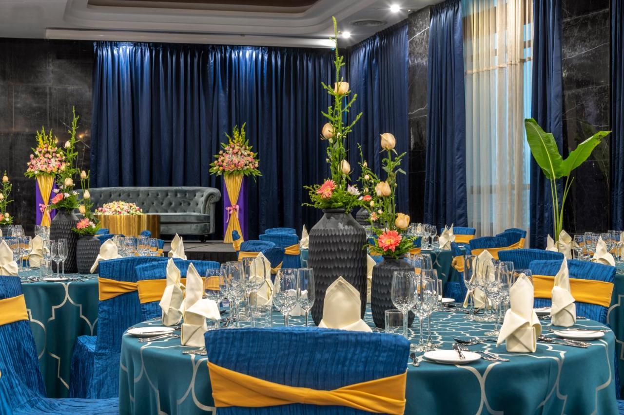 Grand Mercure Yangon Golden Empire Экстерьер фото